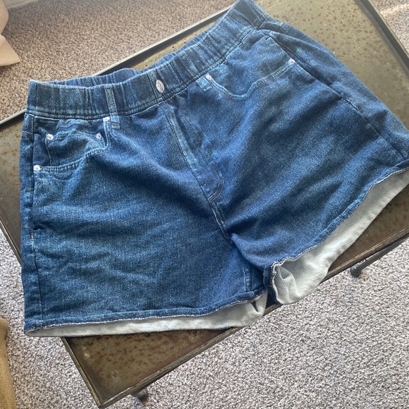 rag & bone Pants - rag & bone Miramar Imitation Denim Print French Terry Shorts w/Side Pockets. Lrg